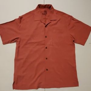 Tommy bahama